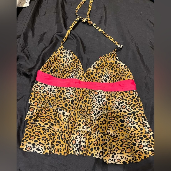 Animal print swim wear top